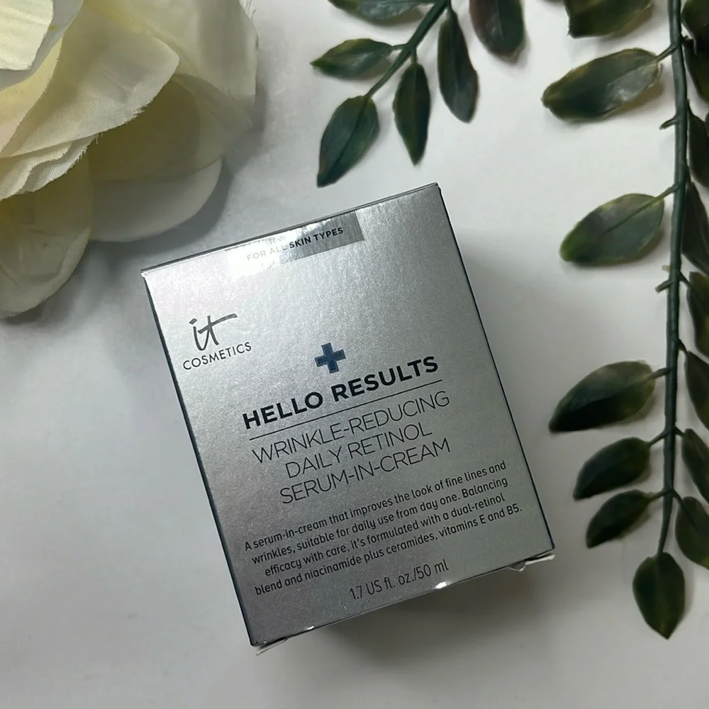 NEW It Cosmetics Hello Results Wrinkle Reducing Daily Retinol 1.7 Oz